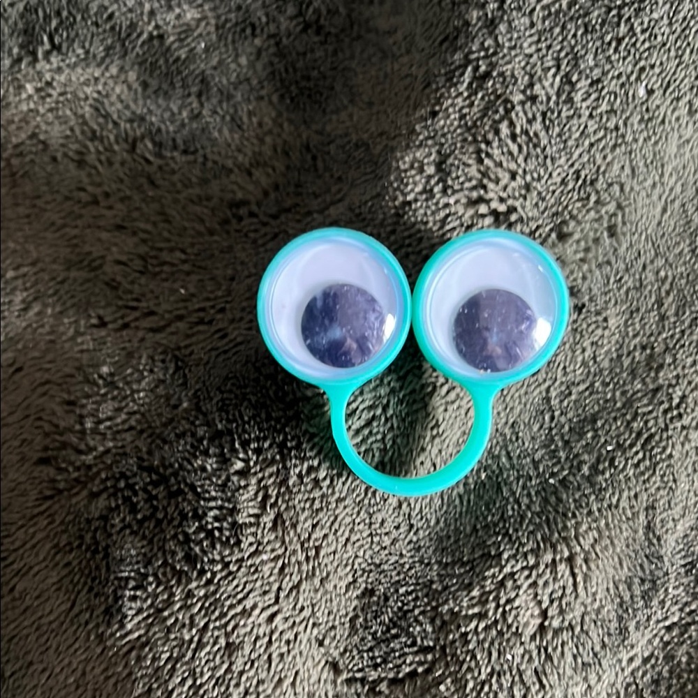 Fun Googly Eye Ring